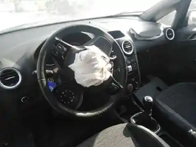 Veículo de Sucata opel corsa d 1.2 cat (a 12 xer / ldc) do ano 2014 alimentado a12xer