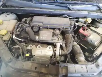 Sloopvoertuig ford fiesta (cbk) 1.4 tdci cat van het jaar 2005 aangedreven f6ja