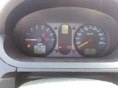 Veicolo di demolizione ford fiesta (cbk) 1.4 16v cat dell'anno 2003 alimentato fxja