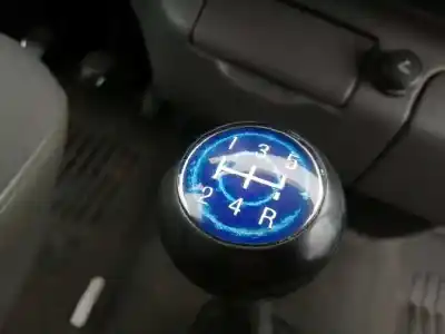 Veículo de Sucata ford transit caja cerrada, corta (fy) 2.0 td cat do ano 2002 alimentado d3fa