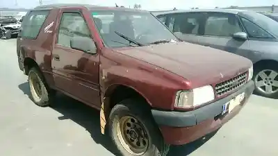 Véhicule à la ferraille OPEL                                               FRONTERA A                                                                                                                                                                                                                                                 Sport                                                                                                                                                                                                                                                      de l'année 1993 alimenté C20NE