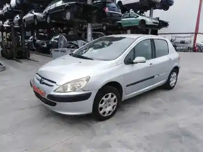 Veículo de Sucata peugeot 307 (s1) 2.0 hdi cat do ano 2002 alimentado rhy