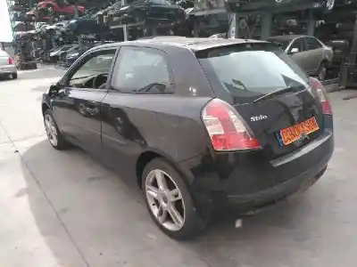 Sloopvoertuig fiat stilo (192) 1.9 jtd cat van het jaar 2004 aangedreven 192a1000