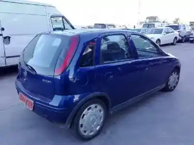 Veicolo di demolizione opel corsa c enjoy dell'anno 2003 alimentato z17dth