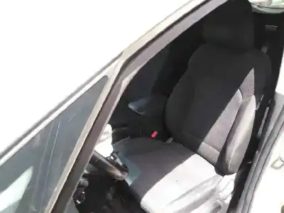 Veículo de Sucata kia carens iv 1.7 crdi do ano 2015 alimentado d4fd