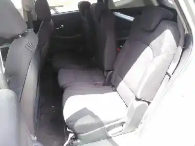 Veículo de Sucata kia carens iv 1.7 crdi do ano 2015 alimentado d4fd