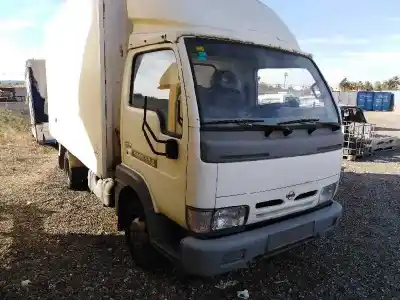 Veicolo di demolizione NISSAN CABSTAR E 3.0 D dell'anno 2001 alimentato BD30D