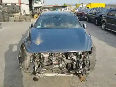 Veicolo di demolizione infiniti qx30 2.2 d awd dell'anno 2016 alimentato 651930