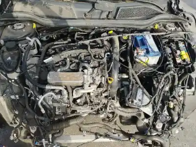 Veicolo di demolizione infiniti qx30 2.2 d awd dell'anno 2016 alimentato 651930