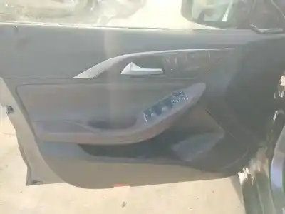 Veicolo di demolizione infiniti qx30 2.2 d awd dell'anno 2016 alimentato 651930