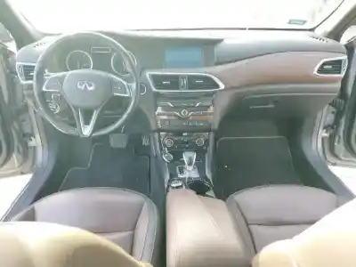 Veicolo di demolizione infiniti qx30 2.2 d awd dell'anno 2016 alimentato 651930