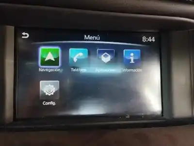 Veicolo di demolizione infiniti qx30 2.2 d awd dell'anno 2016 alimentato 651930