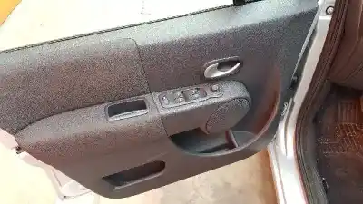 Véhicule à la ferraille renault grand modus dynamique de l'année 2008 alimenté k9k766