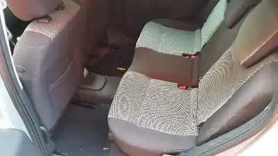 Véhicule à la ferraille renault grand modus dynamique de l'année 2008 alimenté k9k766