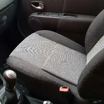 Véhicule à la ferraille renault grand modus dynamique de l'année 2008 alimenté k9k766