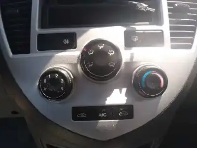 Veículo de Sucata kia carens ii monospace (fj) 1.6 do ano 2004 alimentado s6d