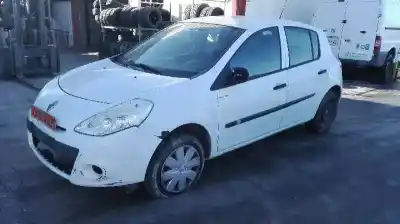 Verschrottungsfahrzeug renault clio iii authentique des jahres 2009 angetrieben k9k768