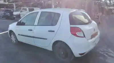 Verschrottungsfahrzeug renault clio iii authentique des jahres 2009 angetrieben k9k768