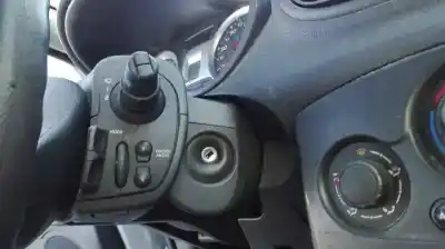 Verschrottungsfahrzeug renault clio iii authentique des jahres 2009 angetrieben k9k768