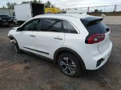 Sloopvoertuig kia                                                niro                                                                                                                                                                                                                                                       e-niro drive                                                                                                                                                                                                                                               van het jaar 2020 aangedreven em16