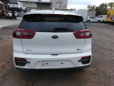 Scrapping Vehicle kia niro e-niro drive of the year 2020 powered em16