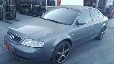 Véhicule à la ferraille audi a6 berlina (4b2) 2.5 tdi de l'année 2000 alimenté ake