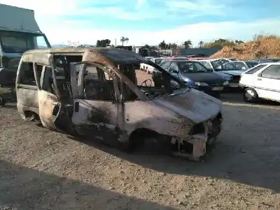 Veículo de Sucata FIAT SCUDO (222) 2.0 JTD CAT do ano 2001 alimentado RHX