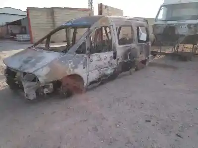 Veículo de Sucata fiat scudo (222) 2.0 jtd cat do ano 2001 alimentado rhx