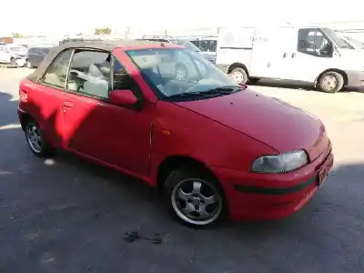 Veículo de Sucata fiat punto cabrio (176) 16v cabrio do ano 2000 alimentado 176b9000