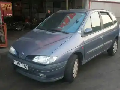 Здавання транспортного засобу RENAULT                                            MEGANE I SCENIC (JA0)                                                                                                                                                                                                                                      1.9 D RN                                                                                                                                                                                                                                                   року 1999 потужний F8Q790