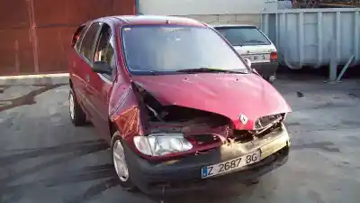 Здавання транспортного засобу RENAULT                                            MEGANE I SCENIC (JA0)                                                                                                                                                                                                                                      1.6                                                                                                                                                                                                                                                        року 1998 потужний K7M702