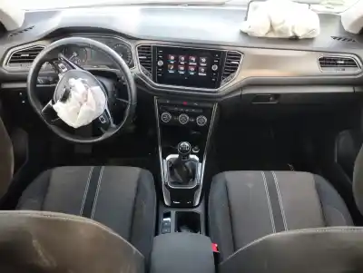 Veicolo di demolizione volkswagen t-roc 1.0 tsi dell'anno 2018 alimentato dkrf