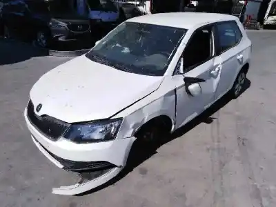 Vehicul casat skoda fabia combi 1.0 mpi al anului 2017 alimentat chyb