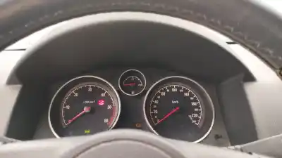 Sloopvoertuig opel astra h berlina 1.7 16v cdti van het jaar 2009 aangedreven z17dth