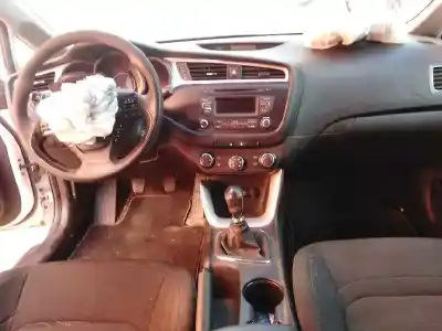 Veículo de Sucata kia cee´d (jd) 1.4 cvvt do ano 2017 alimentado g4lc