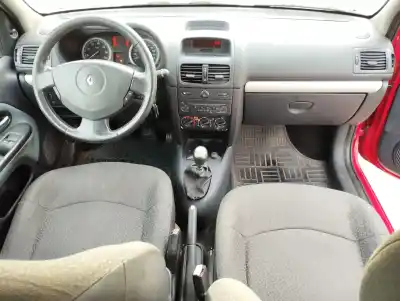 Утилизация автомобиля renault clio ii fase ii (b/cb0) 1.2 16v года 2005 питание d4f722