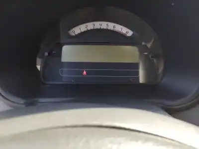 Vehicul casat citroen c2 (jm_) 1.1 al anului 2006 alimentat hfx