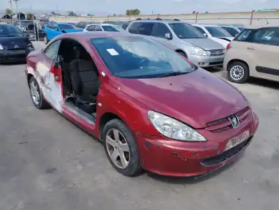 Veicolo di demolizione PEUGEOT 307 CC (S1) 2.0 dell'anno 2005 alimentato RFN