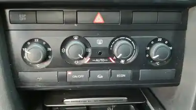 Veículo de Sucata audi a6 berlina (4f2) 2.0 tdi do ano 2007 alimentado bre