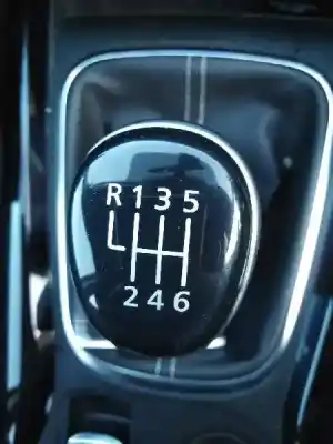 Veículo de Sucata renault kadjar (ha_, hl_) 1.3 tce 140 do ano 2021 alimentado h5h470