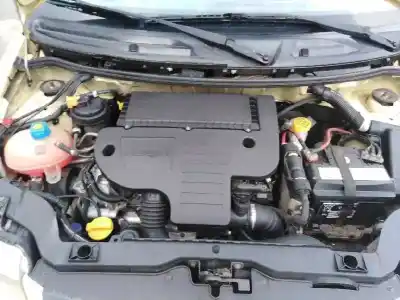 Veículo de Sucata fiat panda (169) 1.3 16v jtd dynamic do ano 2005 alimentado 188a8000