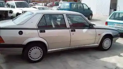 Sloopvoertuig alfa romeo 75 2.0 van het jaar 1989 aangedreven ar06224