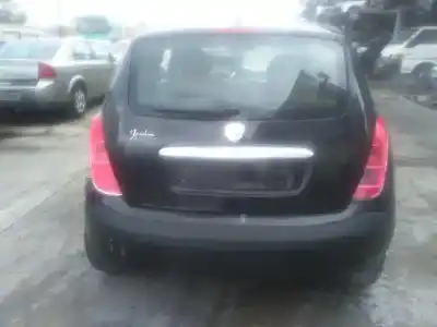 Здавання транспортного засобу lancia ypsilon (101) 1.2 8v року 2003 потужний 188a4000