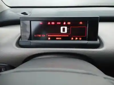 Veicolo di demolizione citroen c4 cactus 1.2 vti 82 dell'anno 2015 alimentato hm01