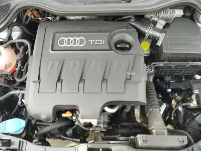 Veículo de Sucata audi a1 (8x) 1.6 tdi do ano 2013 alimentado cayc