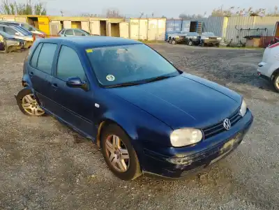 Veículo de Sucata VOLKSWAGEN GOLF IV (1J1) 1.6 16V do ano 2001 alimentado AZD