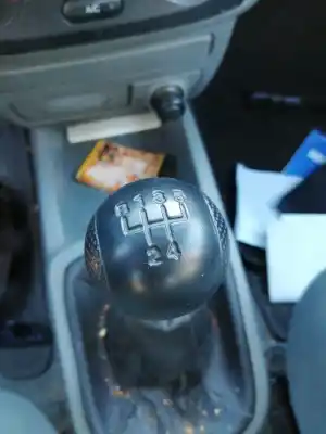 Veículo de Sucata daewoo kalos 1.4 se do ano 2004 alimentado f14d3