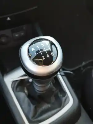 Veicolo di demolizione kia cee´d 2.0 crdi dell'anno 2008 alimentato d4ea