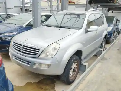 Vehicul casat SSANGYONG REXTON 2.9 Turbodiesel CAT al anului 2004 alimentat 662920