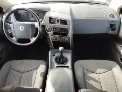 Veículo de Sucata ssangyong kyron 2.0 xdi 4x4 do ano 2009 alimentado d20dt